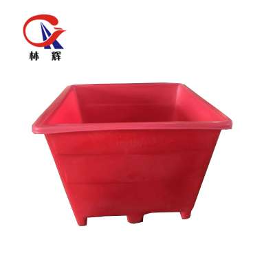 Plastic water tank with forklift slots